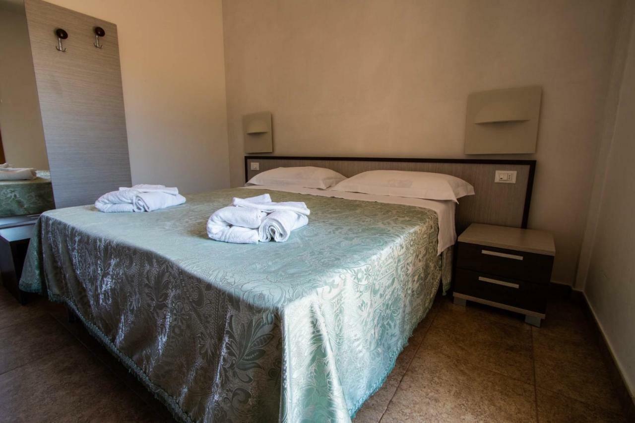 Hotel Eden Carovigno Εξωτερικό φωτογραφία